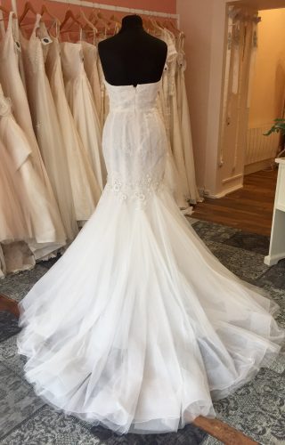Enzoani | Wedding Dress | Fishtail | T19F