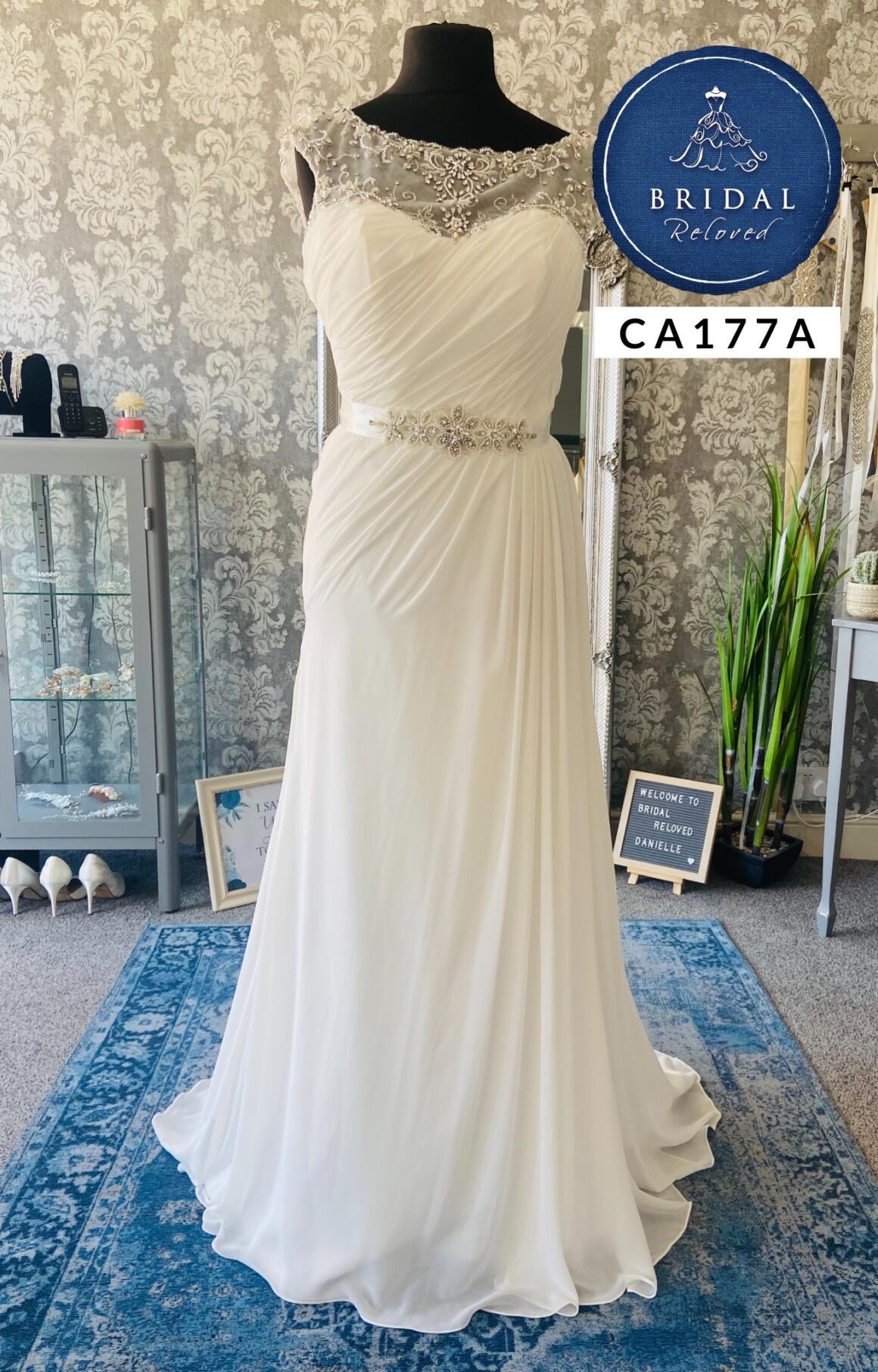 Mark Lesley | Wedding Dress | Fit To Flare | CA177A - Bridal Reloved