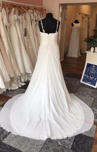 D’Zage | Wedding Dress | Empire | T102F