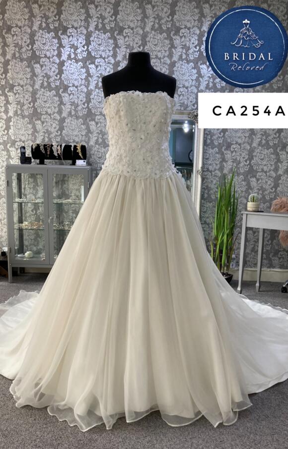 Eternally Yours | Wedding Dress | Aline | CA254A