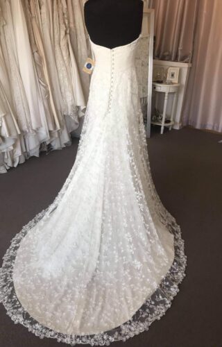 Sassi Holford | Wedding Dress | Empire | B286M