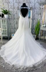 Phil Collins | Wedding Dress | Fit to Flare | CA261A