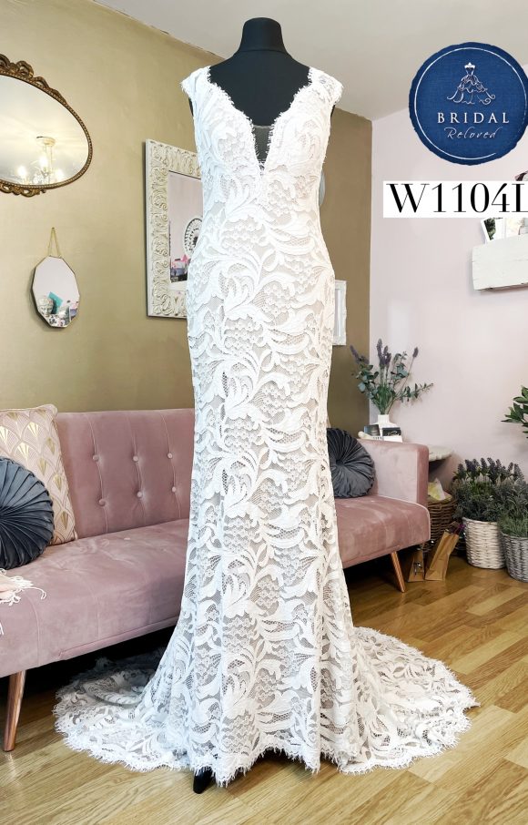 Watters | Wedding Dress | Fit to Flare | W1104L