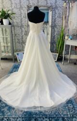 Eternally Yours | Wedding Dress | Aline | CA276A