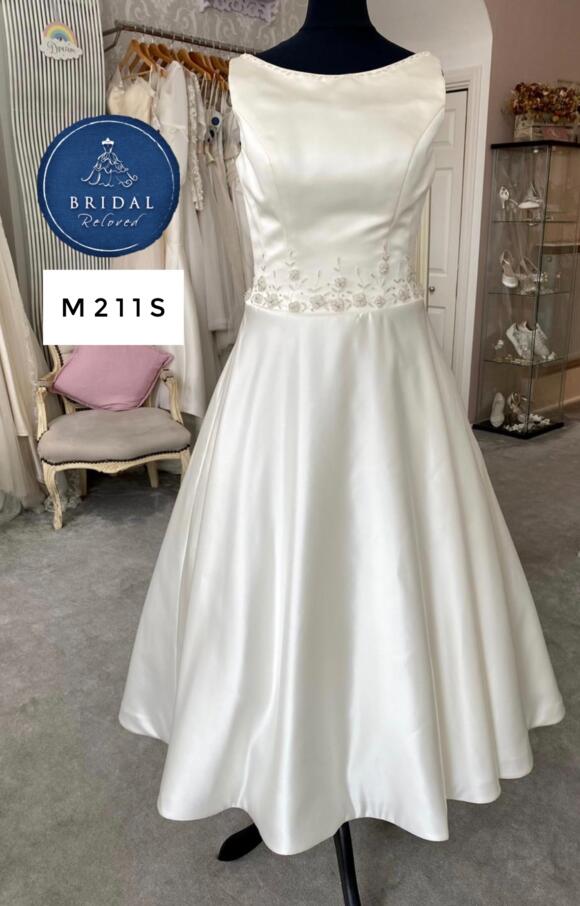 Rita Mae | Wedding Dress | Tea Length | M211S