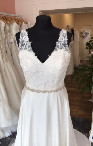 Ivory and Co | Wedding Dress | Aline | T272F