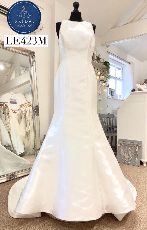 San Patrick | Wedding Dress | Fit to Flare | LE423M