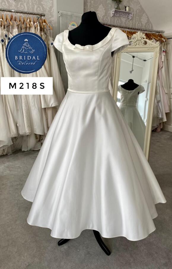 Rita Mae | Wedding Dress | Tea Length | M218S