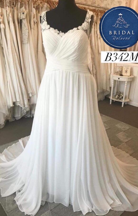 Island Bridal | Wedding Dress | Empire | B342M