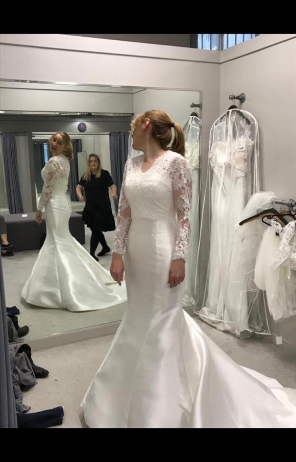 Anna Sorrano | Wedding Dress | Fishtail | C2806