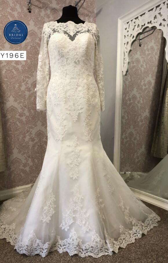 Berketex | Wedding Dress | Fit to Flare | Y196E