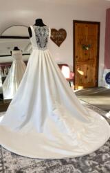 Aire Barcelona | Wedding Dress | Aline | G5A