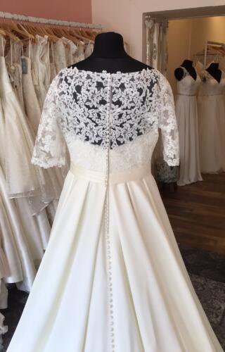Ellis Bridal | Wedding Dress | Aline | T335F