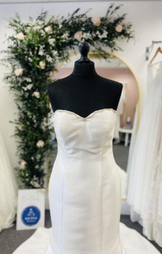 St Patrick | Wedding Dress | Fit to Flare | SC35C