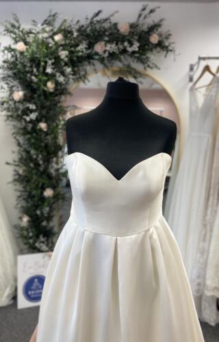 Terra Bridal | Wedding Dress | Aline | TAB0012
