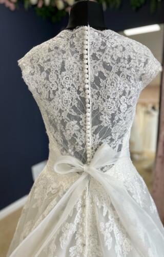 Allure | Wedding Dress | A Line | MW70N