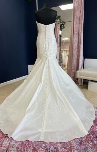Ellis Bridal | Wedding Dress | Fishtail | MW86N