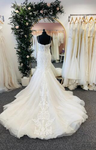 Maggie Sottero | Wedding Dress | Fit To Flare | SC70C