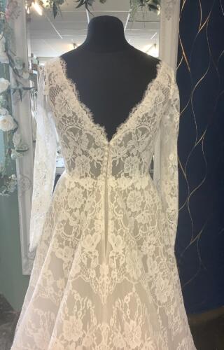 Pronovias | Wedding Dress | A Line | ST808S