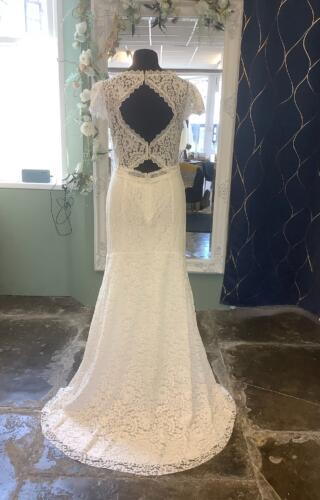 Kelsey Rose | Wedding Dress | Sheath | ST821S