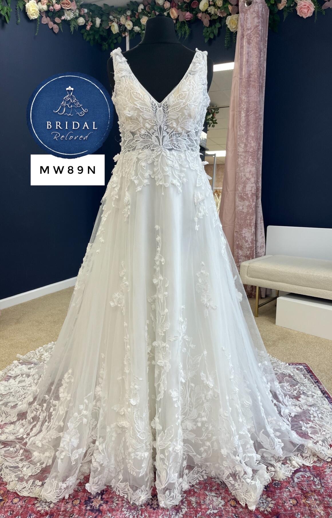 Love Spell | Wedding Dress | A Line | MW89N