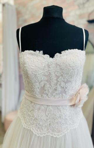 Ladybird | Wedding Dress | A Line | D1745K