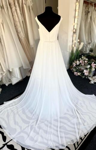 Richard Designs | Wedding Dress | A Line | LE546M