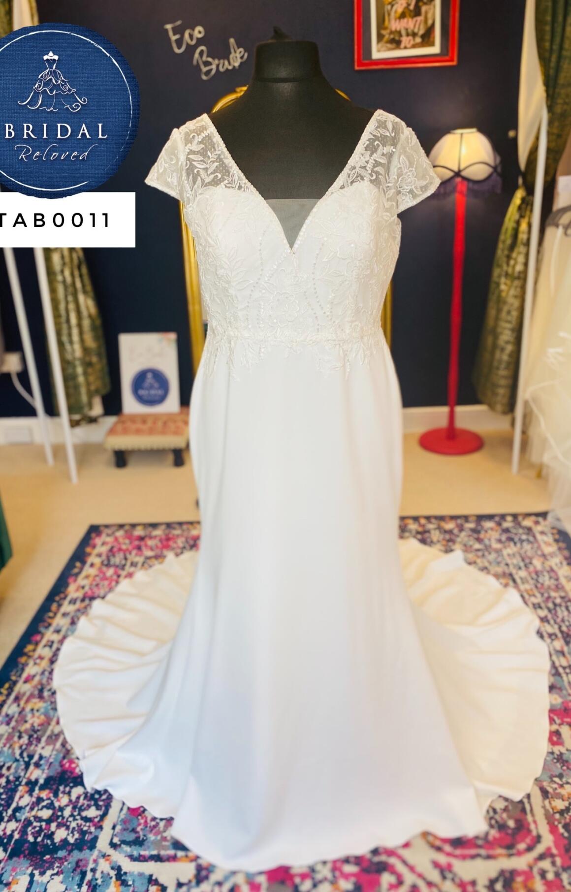 Terra Bridal | Wedding Dress | Fishtail | TAB0011