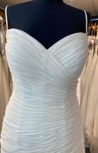 Charlotte Balbier | Wedding Dress | Column | SO565G
