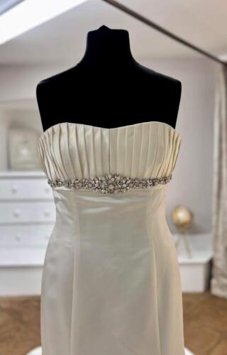 Mia Mia | Wedding Dress | Fit To Flare | P7L