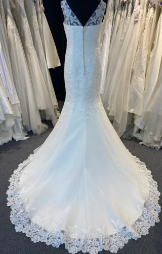 Rosa Clara | Wedding Dress | Fit To Flare | SO558G