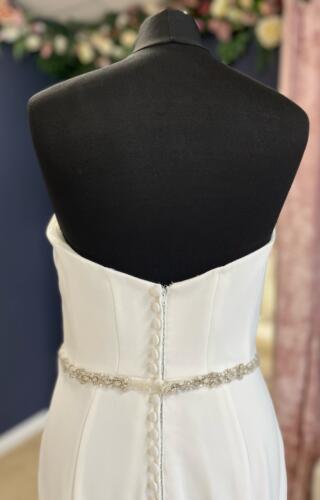Victoria Jane | Wedding Dress | Fit To Flare | MW123N
