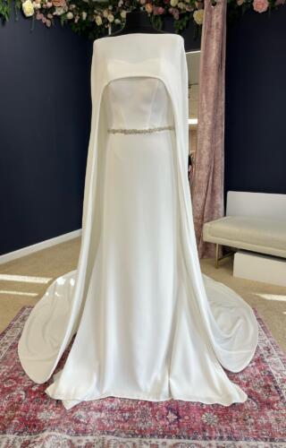 Victoria Jane | Wedding Dress | Fit To Flare | MW123N