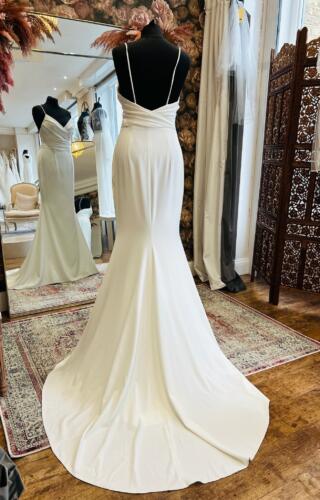 Charlie Brear | Wedding Dress | Column | WN618D