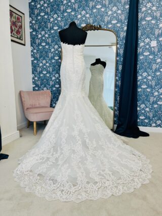 Enzoani | Wedding Dress | Fishtail | CF44B