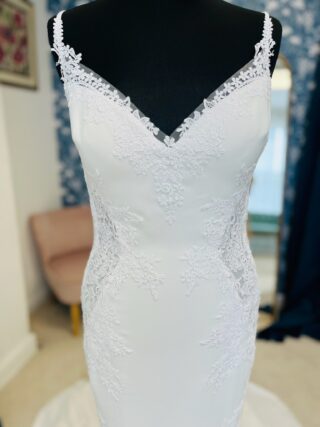 Beautiful | Wedding Dress | Fit To Flare | CF86B