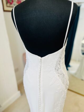 Beautiful | Wedding Dress | Fit To Flare | CF86B