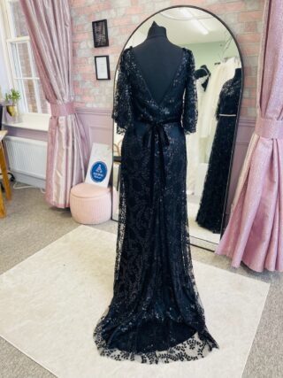 Bowen Dryden | Wedding Dress | Column | D977