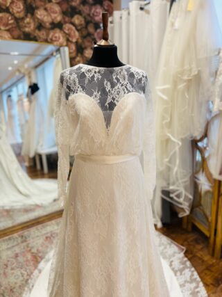 Alan Hannah | Wedding Dress | Fit To Flare | WN862D