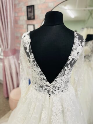 Pronovias | Wedding Dress | A Line | D2003K