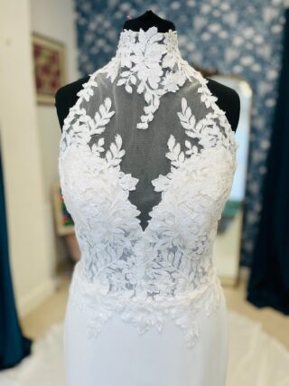 Rosa Clara | Wedding Dress | Fit To Flare | CF179B