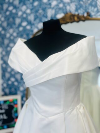 Emma Bridals | Wedding Dress | Mini | CF184B