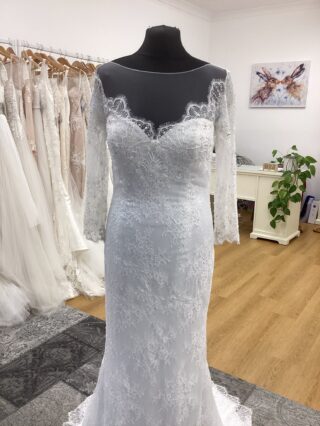 Enzoani | Wedding Dress | Fit To Flare | T652F