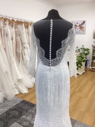 Enzoani | Wedding Dress | Fit To Flare | T652F