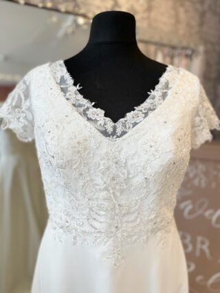 Hilary Morgan | Wedding Dress | A Line | CA568A