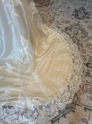 Romantica | Wedding Dress | Fit To Flare