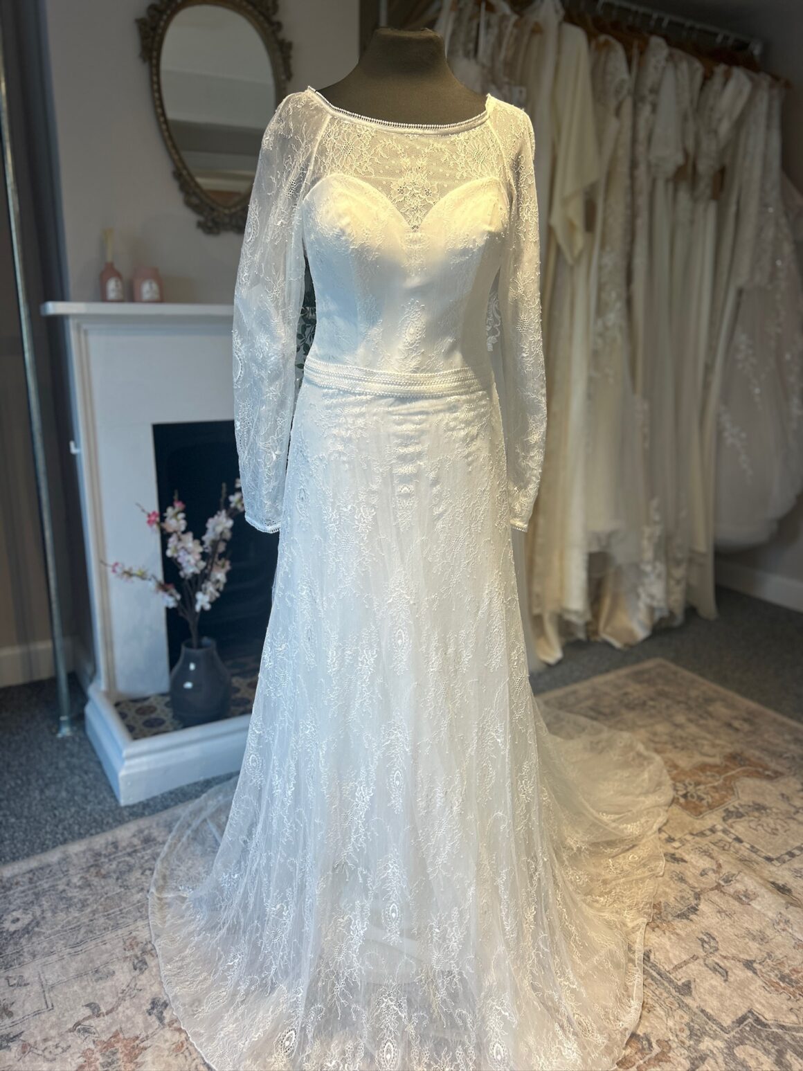 Angela Bianca | Wedding Dress | A Line | 4811