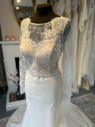 Angela Bianca | Wedding Dress | Fit To Flare | 1030