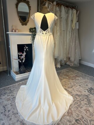 Angela Bianca | Wedding Dress | Fit To Flare | 1011