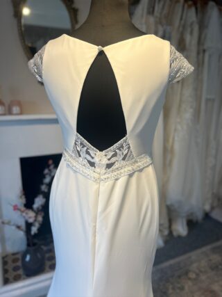 Angela Bianca | Wedding Dress | Fit To Flare | 1011